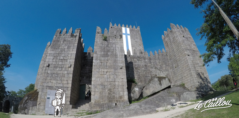 Visit the castle of the 1st independant rey of Portugal in Guimaraes