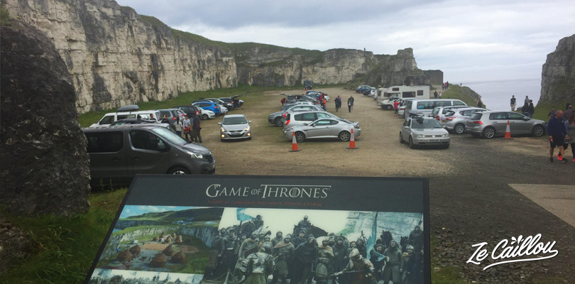 Lieu de tournage de la série Game of Throne à la baie Larrybane sur la côte de la Chaussée des Géants