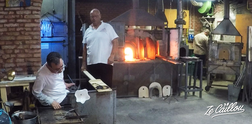 Enjoy a quick but free show in a murano glass factory.