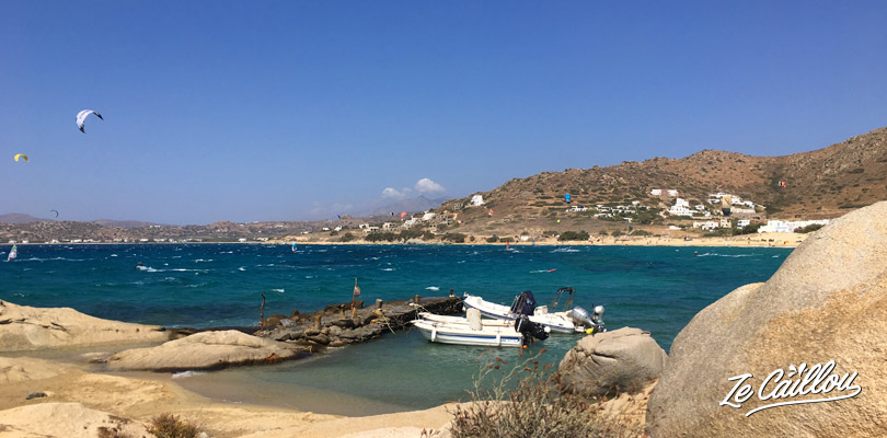 Place au kitesurf sur la côte au vent de Naxos, réputée pour ce sport ! 