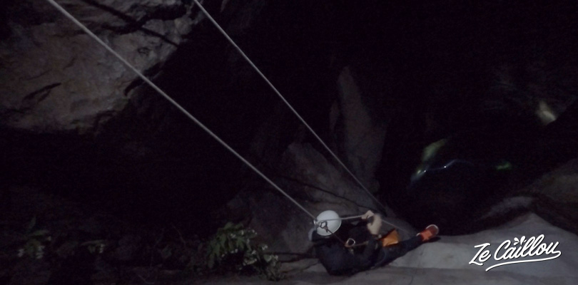 Great rappelling descent by night when canyoning at Fleur Jaune