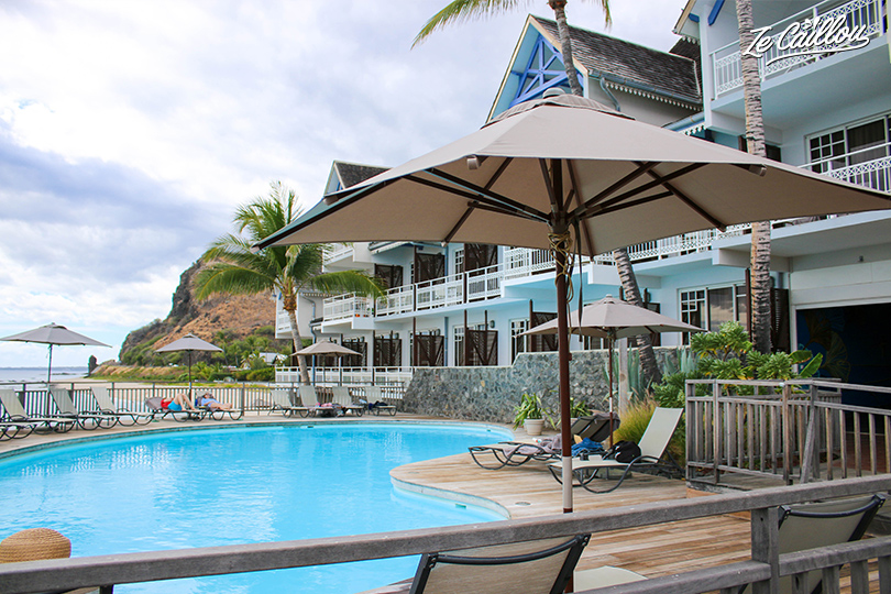 La piscine de l'hôtel Le Boucan Canot lors du Zarlor Massage Réunion.